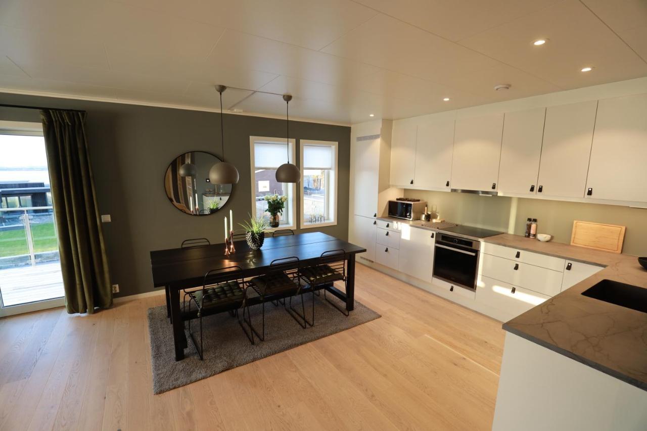 Modern Apartment With Seaview Hammarvika 外观 照片