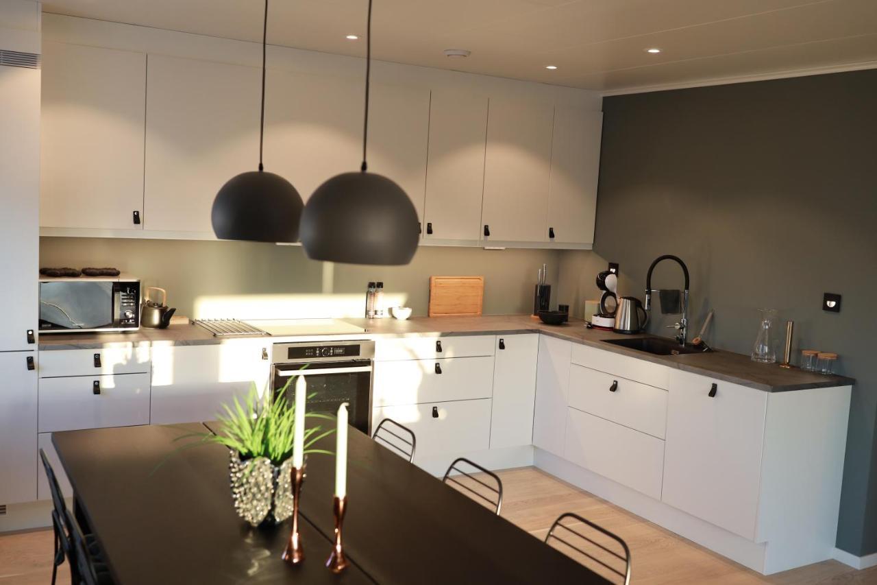 Modern Apartment With Seaview Hammarvika 外观 照片